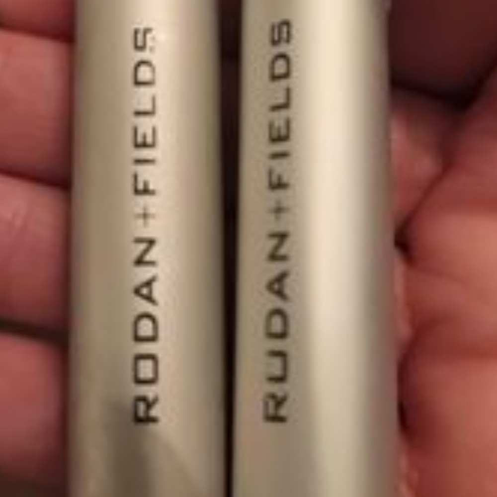Rodan and Fields Brow Defining Boost